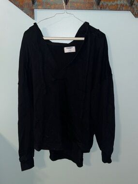 Old Navy Black V-Neck Hooded Pullover